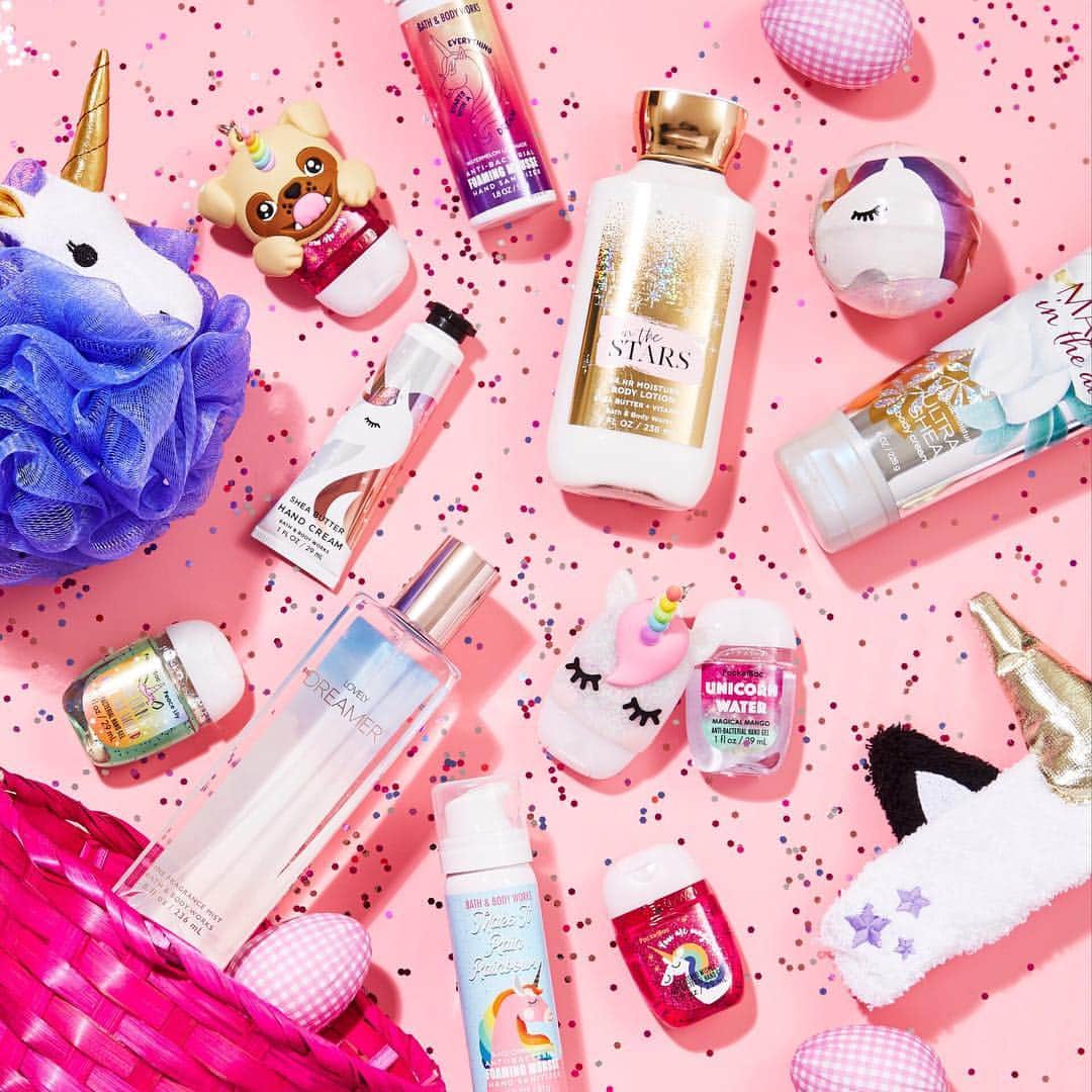 Bath & Body Worksさんのインスタグラム写真 - (Bath & Body WorksInstagram)「The Easter Bunny 🐰 is almost here! Swipe ➡️ for some last-minute gift ideas!」4月14日 0時13分 - bathandbodyworks