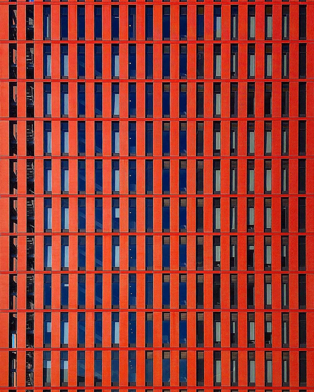 tsuno2noのインスタグラム：「14.April.2019 TRC📕 . #ザ壁部 #igersjp #instagram #こんななの #minimalint #9minimal7 #ic_minimal #arkiminimal #rsa_minimal #indies_gram #tv_simplicity #popyacolour #jj_minimalart #arte_minimal #タグキング👑 #minimalmood #soulminimalist #indies_minimal #screen_archive #ink361_minimal #instagramjapan #minimal_greece #ig_minimalshots #unlimitedminimal #paradiseofminimal #minimalexperience #minimal_perfection #jj_doorsandwindows #ihaveathingforminimal .」