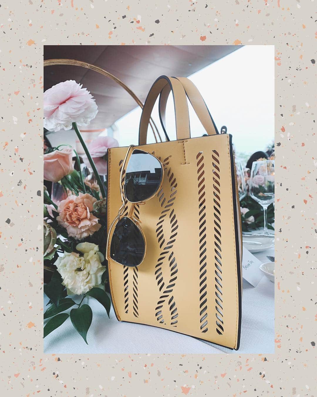 ミーガン・ヤングさんのインスタグラム写真 - (ミーガン・ヤングInstagram)「For our last day in Singapore, we had lunch in a chic restaurant and had a workshop on personalizing our own bags. I'm not very artistic when it comes painting so I'll just leave that picture out here 😂 ended the night dining with the @charleskeithofficial who took such good care of us during our stay 💖 I had a really great time bonding with everyone and learning about Charles and Keith's sustainable vision for their brand. So happy that I got to be a part of this trip 🌸 #ImWithCharlesKeith」4月14日 0時55分 - meganbata