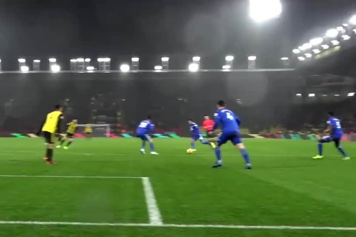 のインスタグラム：「Do you remember the date and opponent that I scored this goal? 🤔⁣ ⁣ #football #watfordfc #premierleague #watford #nikefootball」