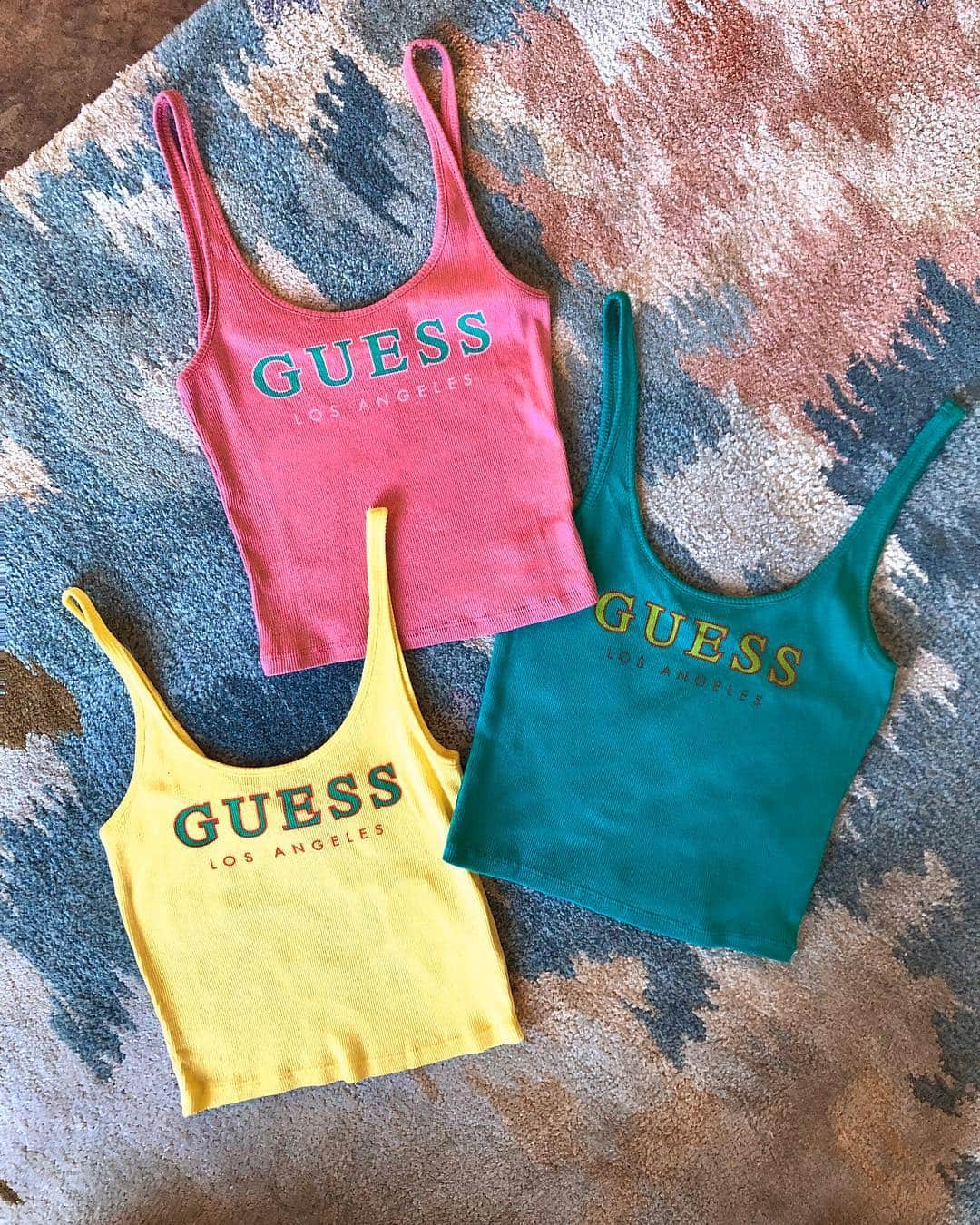 ゲスさんのインスタグラム写真 - (ゲスInstagram)「We’ll take one of each 💖💛💚 #GUESSOriginals」4月14日 1時18分 - guess