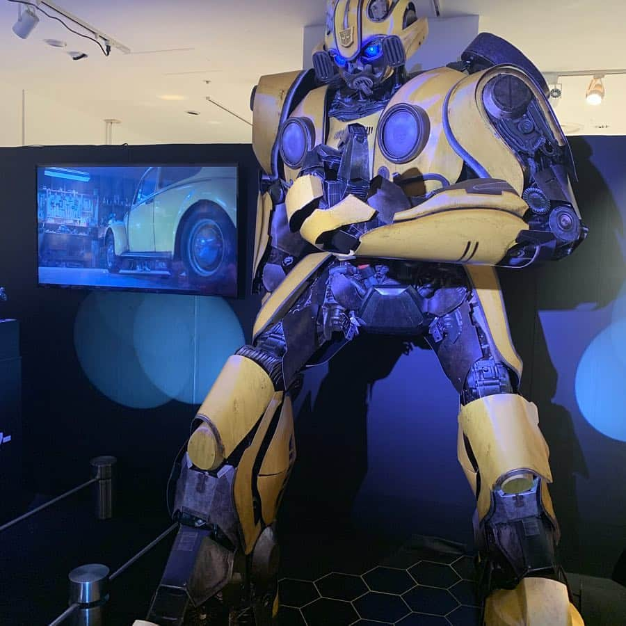 名古屋パルコさんのインスタグラム写真 - (名古屋パルコInstagram)「【南館7F 特設会場】 THE WORLD OF THE TRANSFORMERS」 開催中！ . 「トランスフォーマー」の35周年を記念したエキシビション！ . 発売当時の玩具やパッケージの原画、滅多に見ることができない木型など貴重な資料を多数展示します🌟 . 会場内には絶賛上映中のトランスフォーマーの映画最新作「バンブルビー」コーナーも登場します🚖 . エキシビションと連動した図録を始めとしたグッズも販売いたしております！ . ■会期：2019年4月12日（金）～4月21日（日）10:00～21:00 ※入場は閉場30分前まで ※最終日は18:00閉場 . 是非この機会にお越し下さい🤖 . #transformers #トランスフォーマー #トランスフォーマーズ #bumblebee #バンブルビー #バンブルビーカフェ #名古屋パルコ #名古屋PARCO #nagoyaparco #名古屋 #nagoya  #栄 #矢場町」4月13日 17時29分 - parco_nagoya_official