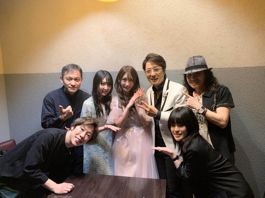 黒田アーサーさんのインスタグラム写真 - (黒田アーサーInstagram)「元AKB48小原春香ちゃんのバースデーディナーライブ❤️まもなく本番です😊👍#元akb48 #小原春香 #中田ちさと #黒田アーサー#バースデーディナーショー」4月13日 18時05分 - kuroda_arthur