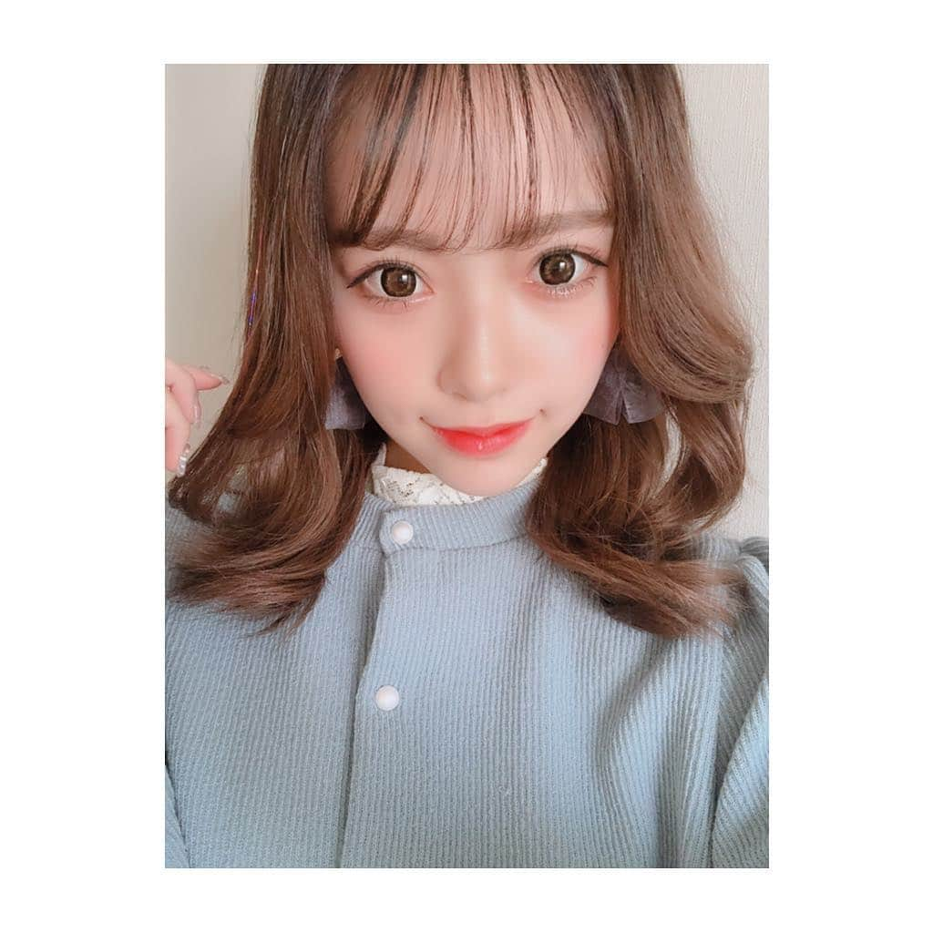 前川琳菜（りなち）さんのインスタグラム写真 - (前川琳菜（りなち）Instagram)「✩‧₊˚ . . 🇰🇷→🇯🇵 帰国しました〜😫✨ 今年初韓国も楽しかった❣️ お母さんありがとう🥰💖 また写真アップしまーす✌️📷 . . #tagsforlikes #tflers #instadaily #instalike #instalove #instafollow #japangirl #instagood #instapic #me #selfie #followme #model #smile #팔로우 #소통 #셀카 #셀카그램 #셀카놀이 #셀카타임 #셀피 #셀스타그램 #훈스타그램 #팔로미 #얼스타그램 #모델 #セルカ #自撮り #한국 #한국여행」4月13日 18時28分 - rina__maekawa