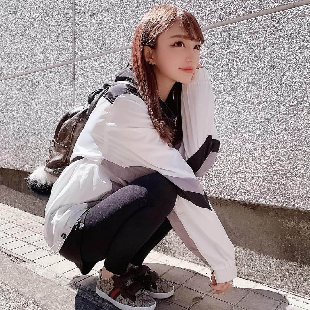 サキ吉さんのインスタグラム写真 - (サキ吉Instagram)「早くみんなとおそろコーデしたいな😌💋 ． @es__official  #es #ootd #gucci #louisvuitton」4月13日 18時37分 - sakikichi1201