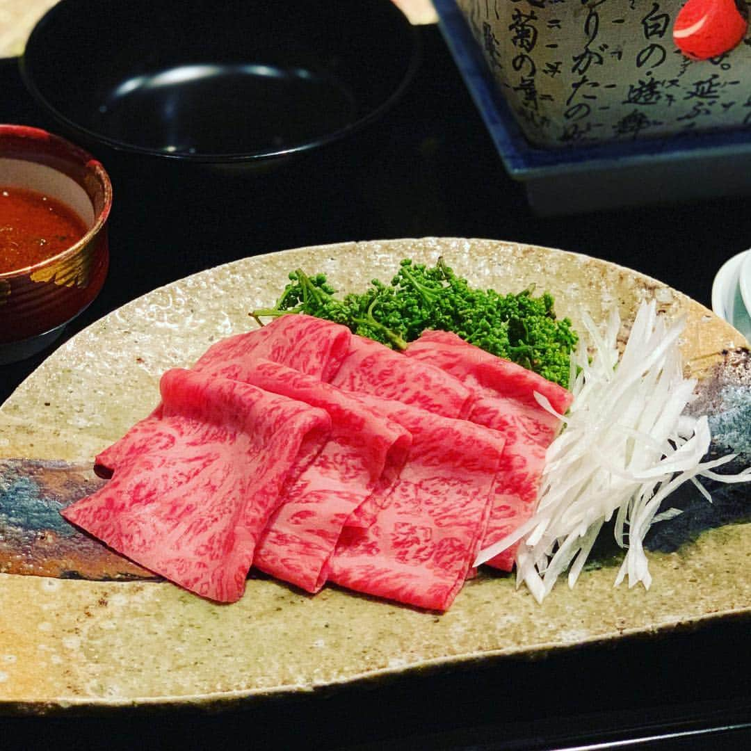 Masayasu Moritaさんのインスタグラム写真 - (Masayasu MoritaInstagram)「#しゃぶしゃぶ #花山椒 #shabushabu #wagyu #水光庵 #mita #三田 #tokyo #東京 #もりたま飯 #foodie #foodgasm #foodphotography #foodstagram #美食 #delicious #tasty #instafood #グルメ #food #yummy #foodporn #デリスタグラマー」4月13日 19時17分 - masayasumorita