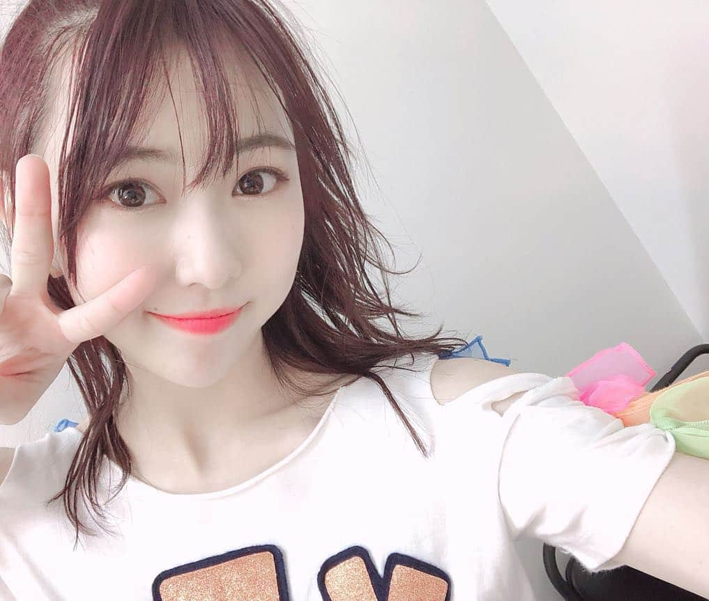 熊崎晴香さんのインスタグラム写真 - (熊崎晴香Instagram)「SKE48炎の関東ツアーin埼玉﻿ ﻿ ユニットは週末Not yet✨✨﻿ 大好きな曲！！😊😊﻿ ﻿ ハムレットの前に美容院も行けたし気分はウキウキ！！﻿ ﻿ さらさらになって髪が生き返りました！！🥺✨﻿ ﻿ よーし、稽古頑張るぞー！！﻿ ﻿ #SKE48 #関東ツアー #埼玉 #週末Notyet #hair #haircut #littlesalt #リトルソルト #舞台 #ハムレット」4月13日 20時05分 - kumakuma9810