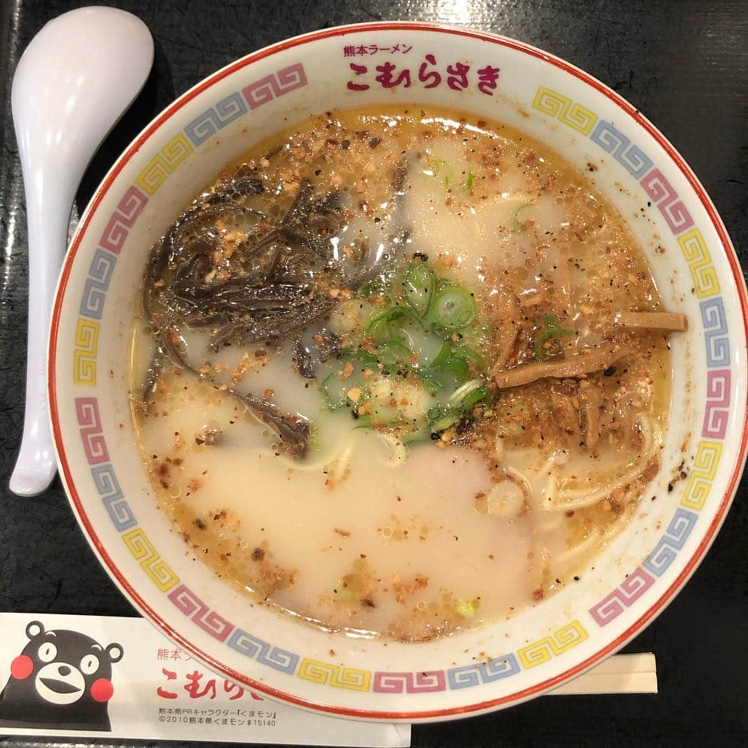 CHIHARUさんのインスタグラム写真 - (CHIHARUInstagram)「#ラーメン博物館 。3年前の夏ぶりに行ってきた。細麺好きです。三杯食べた。喜ぶ、胃。ラーメンとは？。🍜🍜🍜 #ramen #ハッちゃん #龍上海 #こむらさき #japan #yokohama #instafood #instalike#instagood #followme」4月13日 20時06分 - chihalook1108