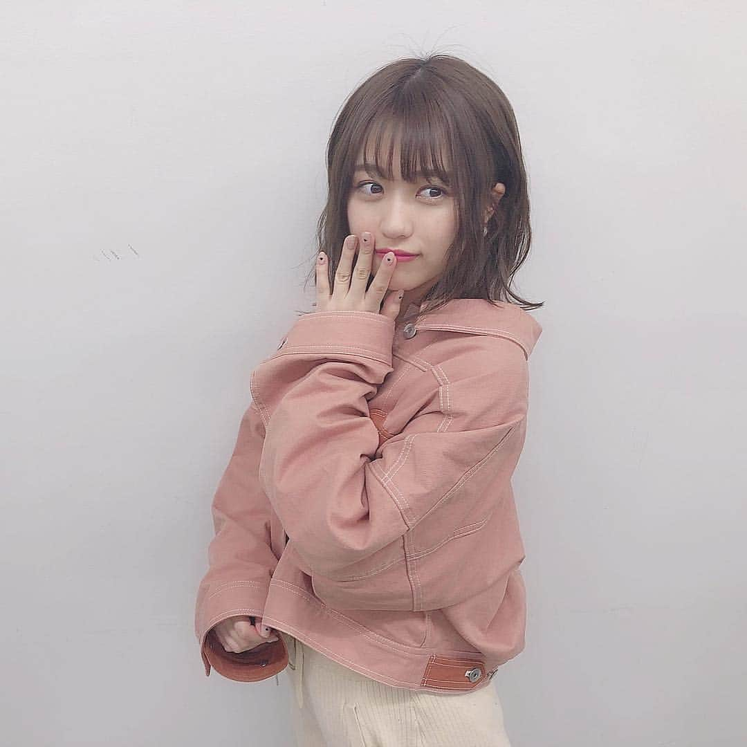 篠崎彩奈さんのインスタグラム写真 - (篠崎彩奈Instagram)「_ #murua のピンクのアウターが お気に入りで最近たくさん着てる🥺 . . 一気に春服着てる気分になれる🌸 #アウター #春服」4月13日 20時14分 - ayana.s_official