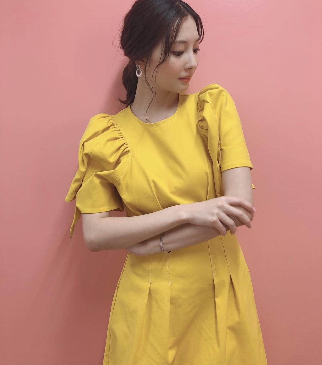 大石絵理のインスタグラム：「あさパラ！楽しかった〜😍😍 ありがとうございました❤︎ 大阪だいすき💞 #衣装タグ付けしてます」
