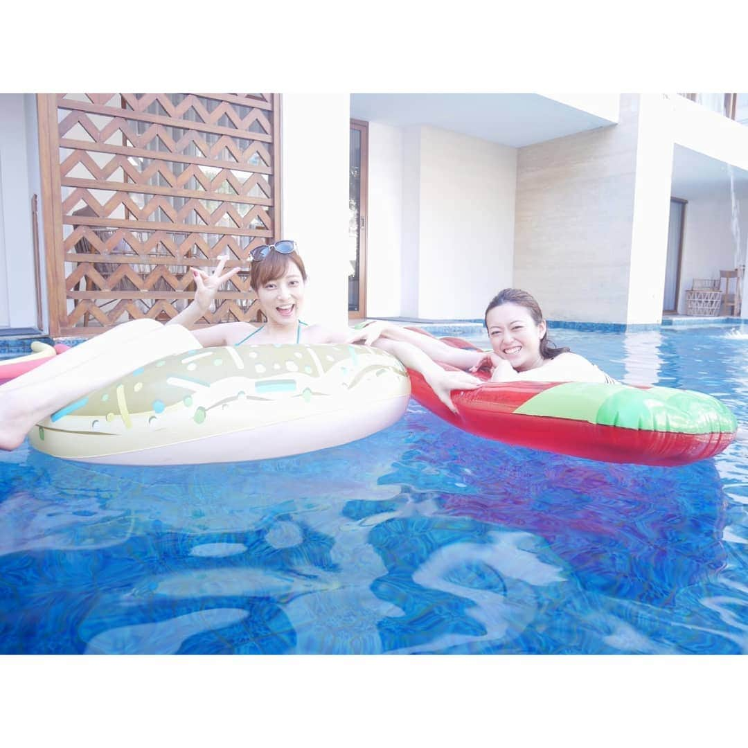 池田夏希さんのインスタグラム写真 - (池田夏希Instagram)「Pool👙🌺🌴☀ . . #バリ島 #海外旅行 #プール #水着 #ホテル #水着のまま移動 #色んなプール入った #bali #baliindonesia #travel #travelphotography #pool #swimsuit #hotel #selftimer #selfie」4月13日 20時47分 - natsukiikeda624