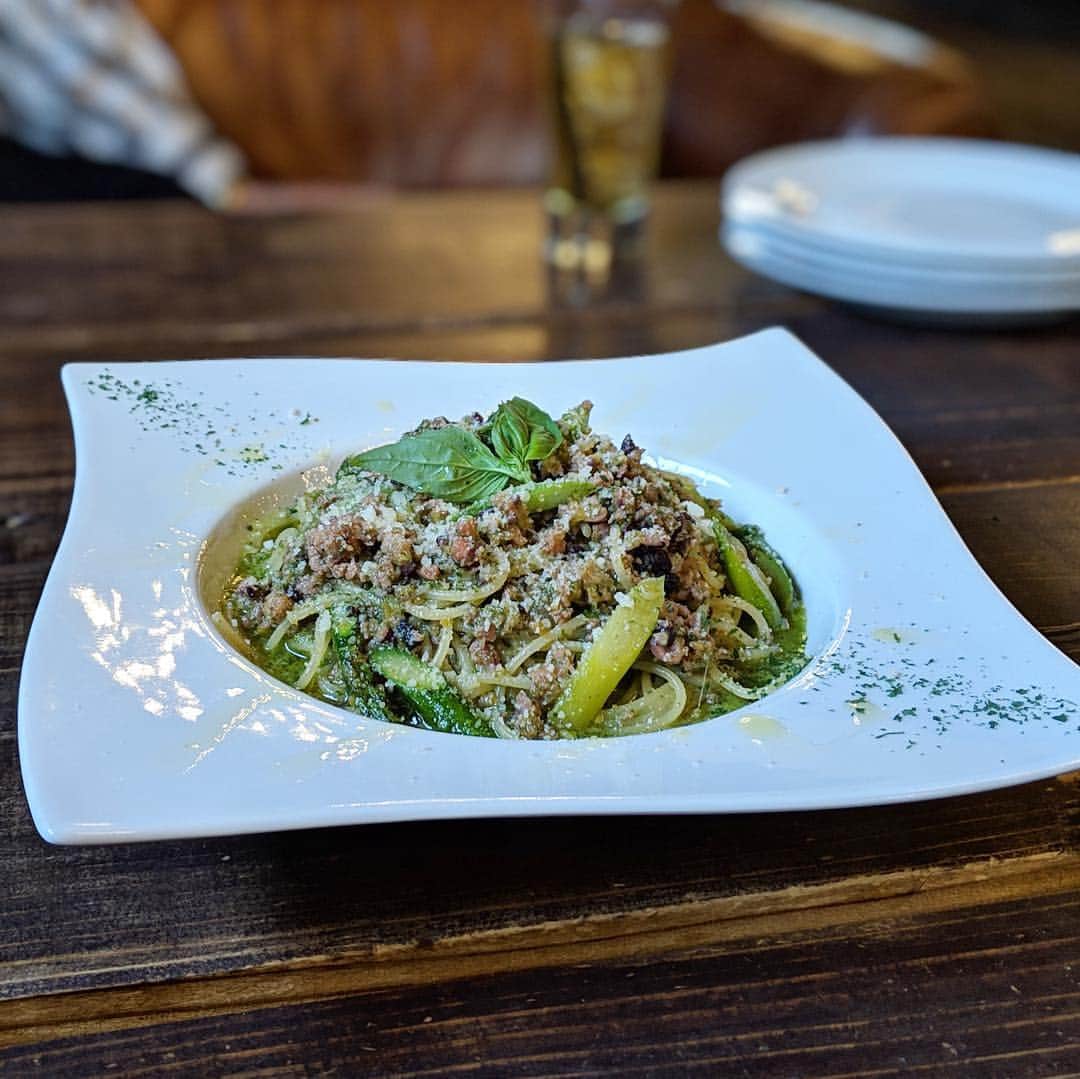 高橋メアリージュンのグルメインスタ