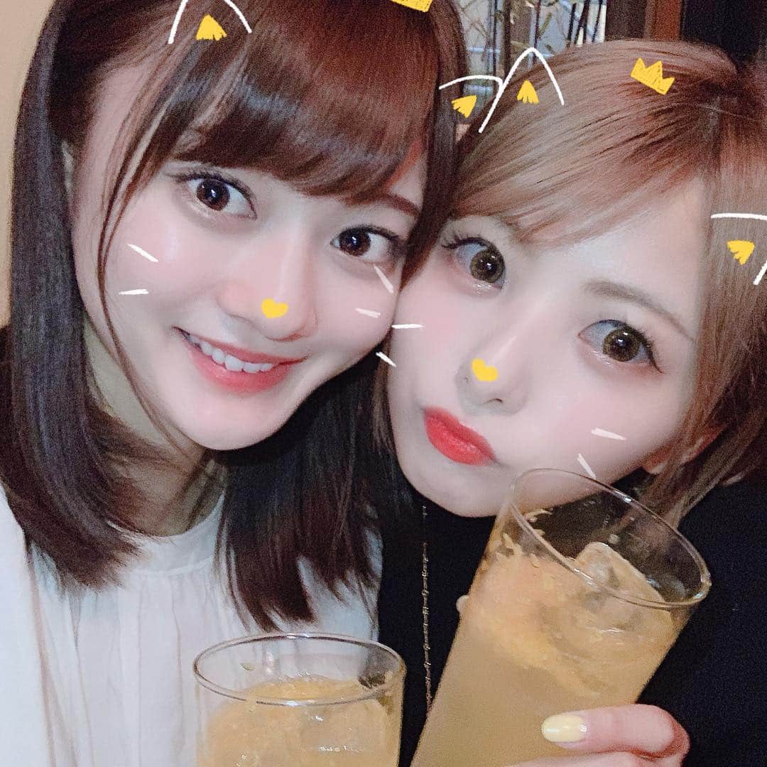 岡田栞奈のインスタグラム：「今日も今日とて🐰🐶💕 ・ ・ 今月入って会うの7回目😂 今日はランチして買い物して 映画観てディナー🍽🎬🛍✨ 今から足裏(笑) やこと居ると笑いのツボとか 考える事が一緒で馬鹿になれるから幸せ(？) ପ(⑅ˊᵕˋ⑅)ଓすきぴ♡ #土曜日 #素敵な休日 #表参道 #ランチ #渋谷 #ディナー #映画 #親友ちゃん」
