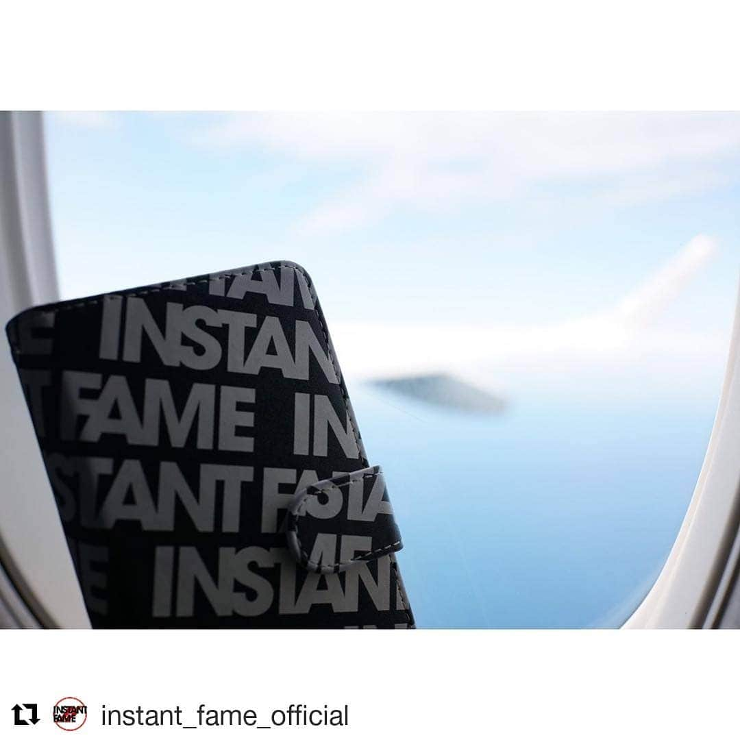 谷中敦さんのインスタグラム写真 - (谷中敦Instagram)「どこの空だっけかな？笑 #RX1RM2 #Repost @instant_fame_official ・・・ .. INSTANT FAME  Monogram Smartphone case photo by @a.yanaka  #谷中敦  #instantfame #インスタントフェイム  #smartphonecase #スマホケース  #monogram #モノグラム #onlineshop #music #fashion」4月13日 23時05分 - a.yanaka