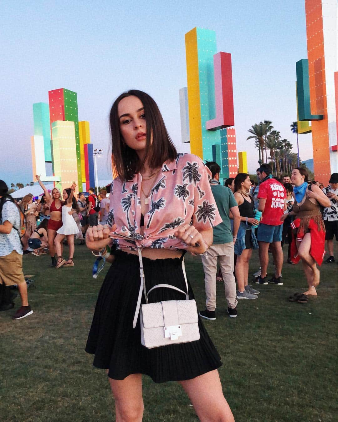 アンディー・トレスさんのインスタグラム写真 - (アンディー・トレスInstagram)「Coachella day 1 🎡. . . #coachella2019 #coachella #california #festivalseason #indio #andytorres」4月13日 23時14分 - stylescrapbook