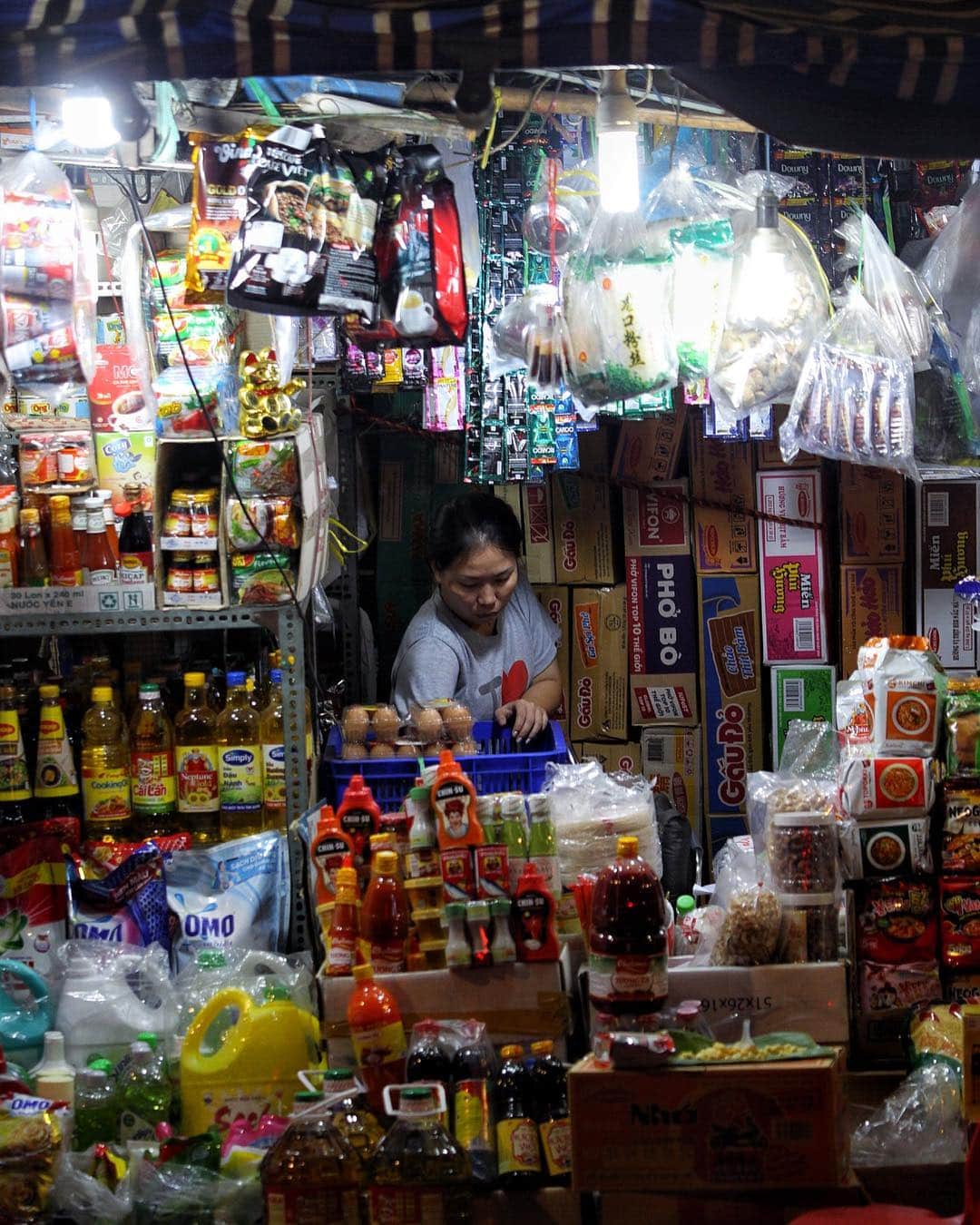 Shunsuke Miyatakeのインスタグラム：「Same same but different, Ho Chi Minh, Vietnam.」