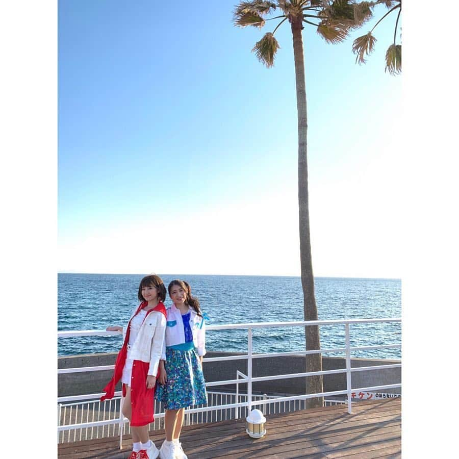 加藤一華さんのインスタグラム写真 - (加藤一華Instagram)「. いちなるオフショット👭 〜海とヤシの木と🌴🌊〜 . #ボンボンTV #me #happy #fun #music #MV #PV #ワンドリ #ONEMYDREAMER #sing #dance #いちなる」4月13日 23時57分 - ichika_kato