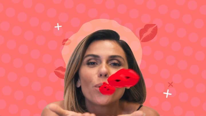 Giovanna Antonelliのインスタグラム：「Hoje é o dia certo para sair distribuindo beijos por aí. Beijos de amor na família, nos amigos, no (a) crush... E para te ajudar, a minha dica é: use o Batom Líquido Matte Vult. Ele tem cobertura alta, longa duração e não transfere. Feliz Dia do Beijoooooo! #vocedoseujeito #vult #ad」