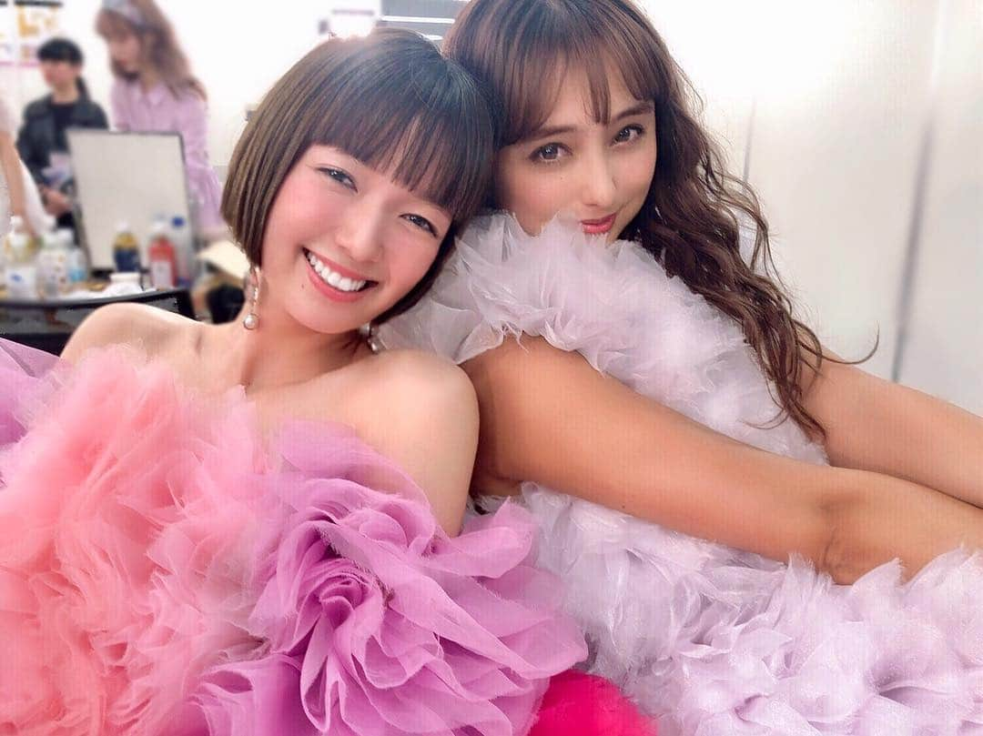 石田ニコルさんのインスタグラム写真 - (石田ニコルInstagram)「Sweet collection 2019 ありがとうございました💗  みんなに会えて うれしかったなあ😍 またみんなに会えますように💘  #sweet#しーにこ」4月14日 10時19分 - nicole_ishida