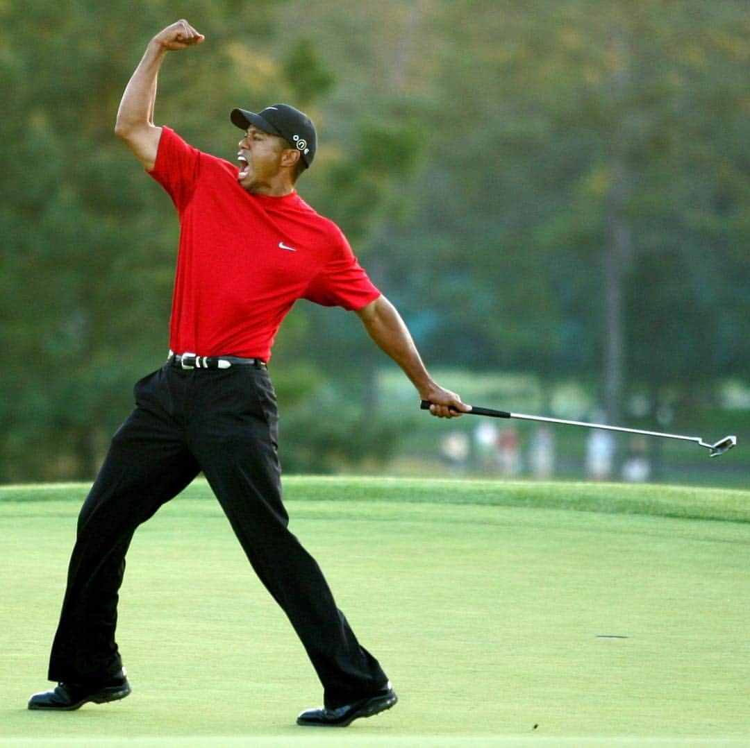 PGA TOURさんのインスタグラム写真 - (PGA TOURInstagram)「It’s been 14 years since @TigerWoods’ last win at the Masters.  Predictions for Sunday?」4月14日 10時38分 - pgatour