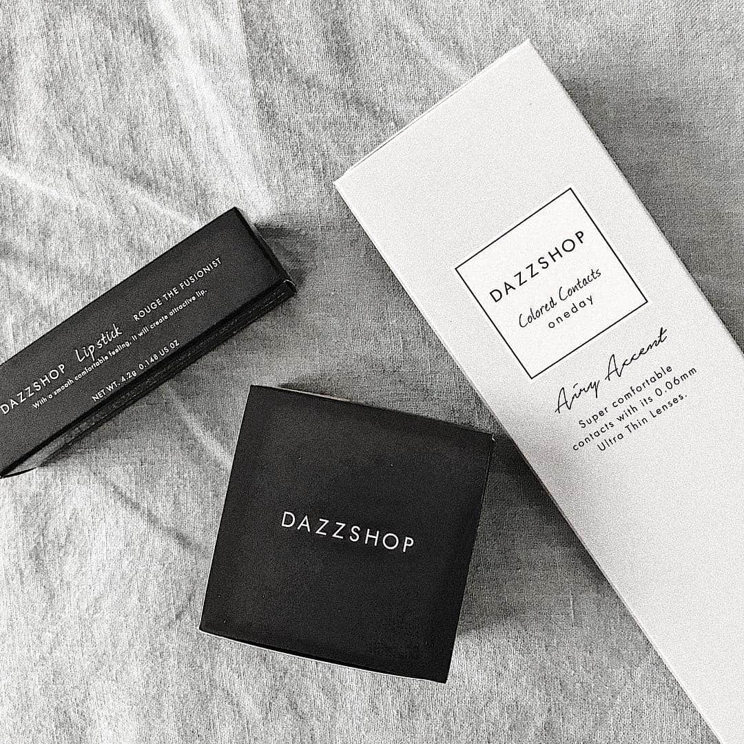 Yuuki mimuraさんのインスタグラム写真 - (Yuuki mimuraInstagram)「💄💫 . . #dazzshop ( @dazzshop_official ) #grittier & #rip . . 可愛い春っぽい色💕 #new 🧡 使ってみたらまた載せるね☡✍︎ . . #cosme#cosmetics#make#makeup #beauty#colour#love#me#life#メイク#コスメ #美容#コスメ好きさんと繋がりたい#メイク好きな人と繋がりたい#置き画くら部」4月14日 10時40分 - u0829u