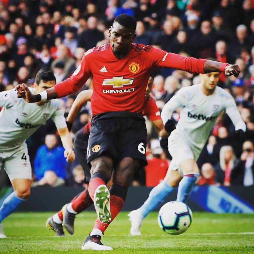 プレミアリーグさんのインスタグラム写真 - (プレミアリーグInstagram)「🎯 @paulpogba makes no mistake from the spot for his 12th #PL goal of the season 👊」4月14日 2時00分 - premierleague