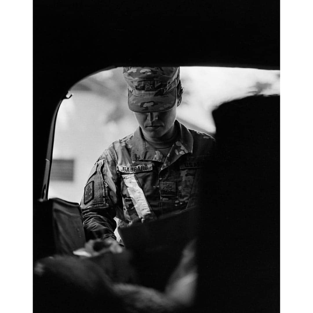 ナタリア・コルドバ・バックリーさんのインスタグラム写真 - (ナタリア・コルドバ・バックリーInstagram)「Happy re-birth to one of the best people I know... @tulsigabbard .  Tuls, you are as brave, as kind, and as beautiful as souls/people get. I am proud to call you my friend and profoundly grateful to have your reflection in my life.  May we be blessed enough to know more beings like you.  You are so very very loved.」4月14日 2時13分 - yosoycordova