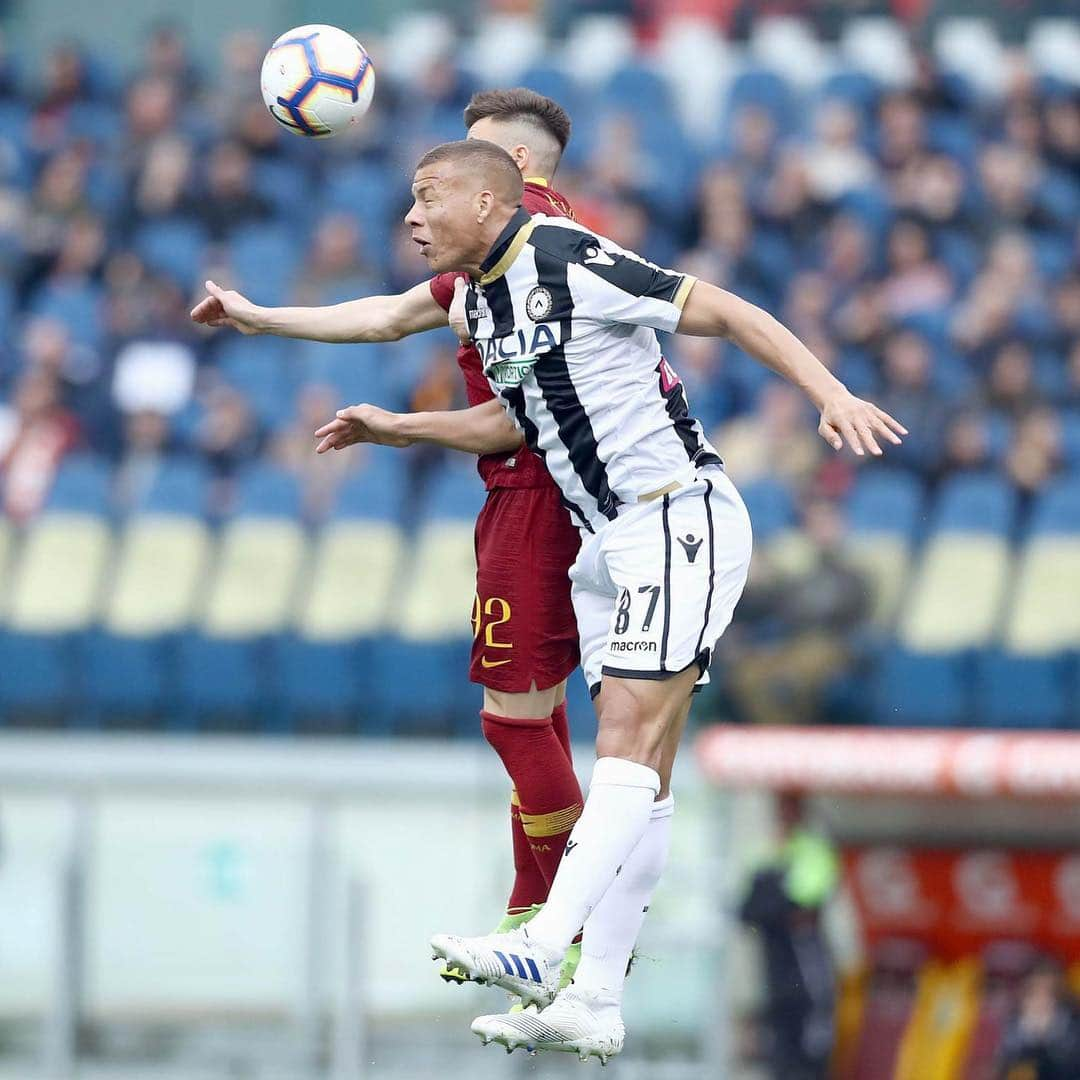 ウディネーゼ・カルチョさんのインスタグラム写真 - (ウディネーゼ・カルチョInstagram)「🛫 @sebastiendemaio 🛫 #Roma 1 #Udinese 0  #ForzaUdinese #RomaUdinese #SerieATIM #AleUdin . 📷 Petrussi Foto Press」4月14日 2時32分 - udinesecalcio