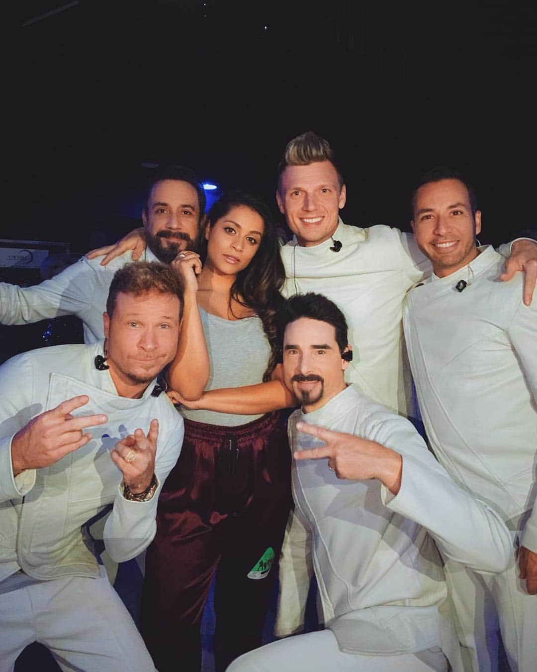 backstreetboysさんのインスタグラム写真 - (backstreetboysInstagram)「Had a superwoman in our midst last night!!! Thanks for coming to the show, Lilly 🦄 @iisuperwomanii」4月14日 2時37分 - backstreetboys