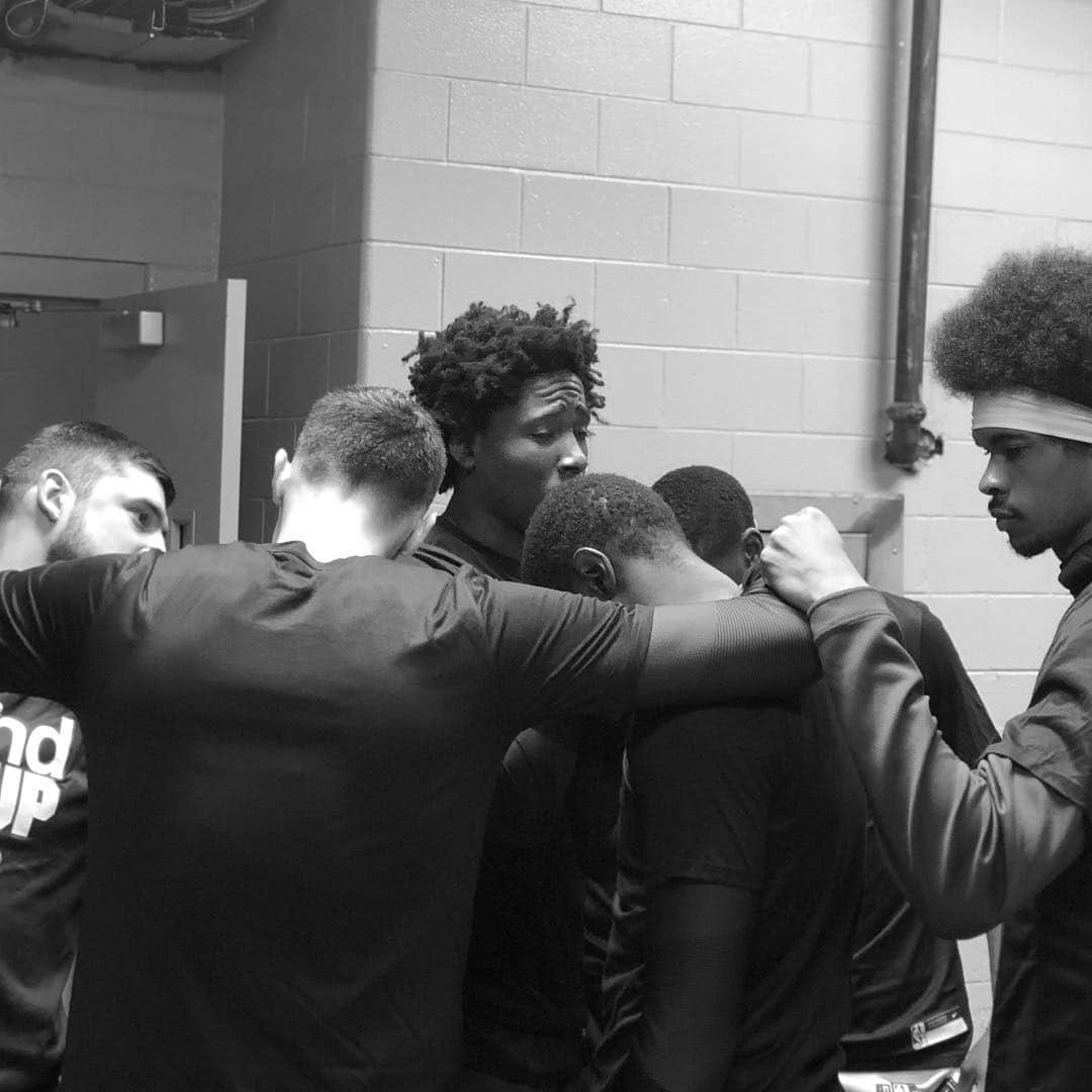 Brooklyn Netsさんのインスタグラム写真 - (Brooklyn NetsInstagram)「This squad is ready. #WEGOHARD」4月14日 3時23分 - brooklynnets