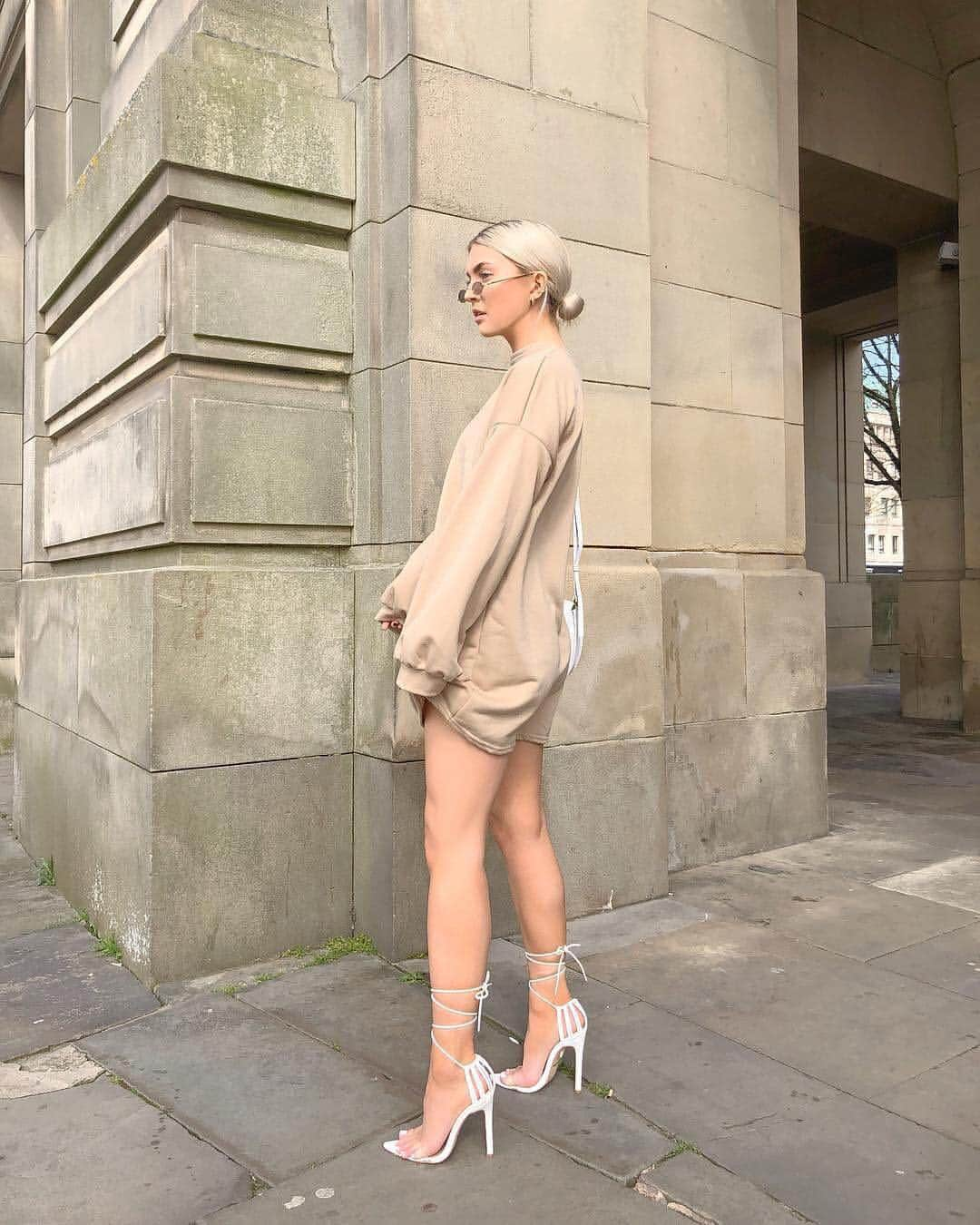 Public Desireさんのインスタグラム写真 - (Public DesireInstagram)「The ONLY type of nude we care about 🙌@becwatkinson Shop Camel Oversized Jumper Dress £17.99 and 'ISLA' £29.99 🔥 #lookofthebae #pdbae Tap to shop ☝」4月14日 3時25分 - publicdesire