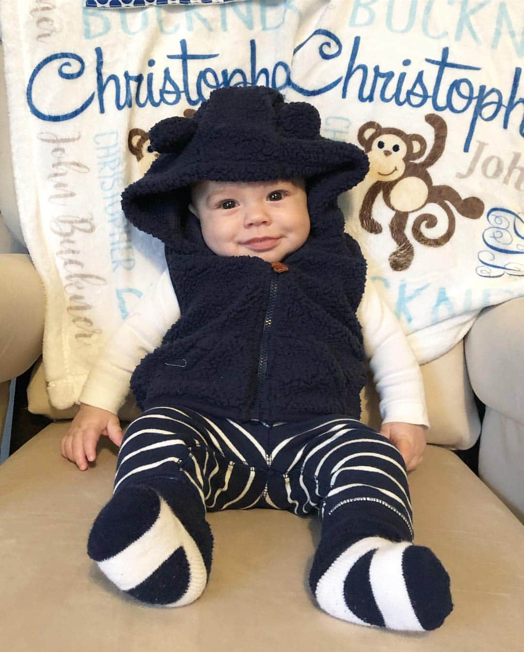 ディーナ・ニコール・コルテーゼさんのインスタグラム写真 - (ディーナ・ニコール・コルテーゼInstagram)「Our Little Christopher John 💙」4月14日 3時38分 - deenanicole