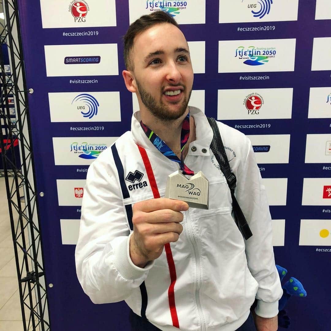 オリンピックチャンネルさんのインスタグラム写真 - (オリンピックチャンネルInstagram)「It's raining medals at #ECSzczecin2019. 😍⁣⠀ ⁣⠀ ✔️ @maxwhitlock claims his 4th European title⁣. ✔️ 22-year-old Dalaloyan gets his second medal⁣. ✔️ Russia keeps dominating⁣. ⁣⠀ Get ready for tomorrow by clicking the link in bio and reading all about the event and its headliners.」4月14日 4時54分 - olympicchannel_x