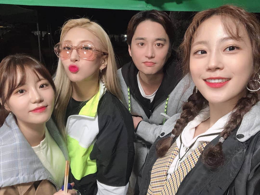 ホ・ジョンミンのインスタグラム：「오랜만이야 다들 #나나랜드 #허송연 #자이언트핑크 #허영지 속은 쓰리고.추웠지만 재밌었어」