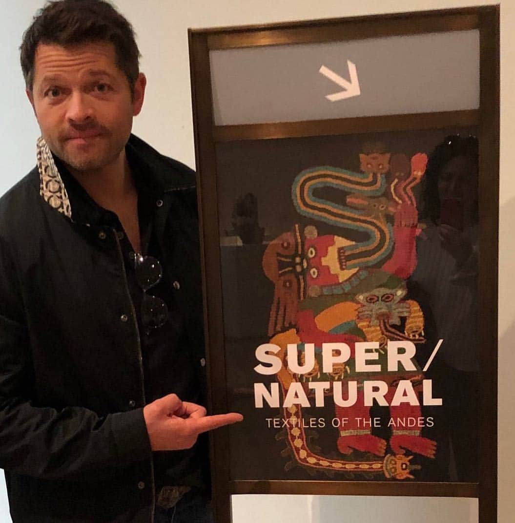 ミーシャ・コリンズさんのインスタグラム写真 - (ミーシャ・コリンズInstagram)「We’re not even off the air yet, but the @artinstitutechi has already put us in an exhibit with the ancient Incas.」4月14日 5時31分 - misha