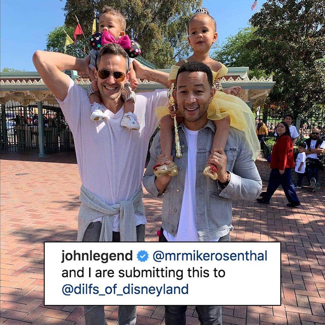E! Onlineさんのインスタグラム写真 - (E! OnlineInstagram)「It's official: John Legend is a DILF of Disneyland and we love him even more now. (📷: @johnlegend, @dilfs_of_disneyland)」4月14日 6時33分 - enews