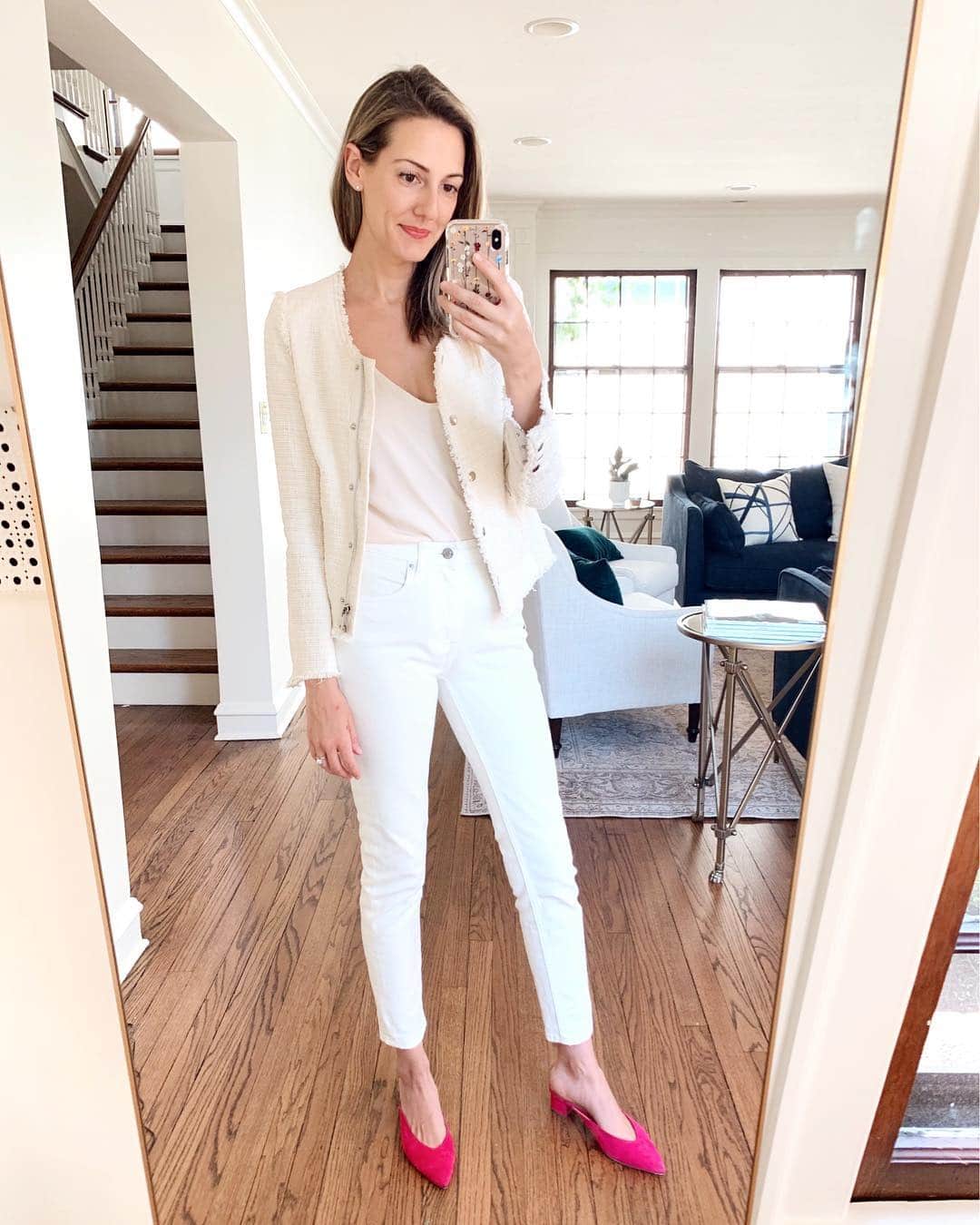Anna Jane Wisniewskiのインスタグラム：「If you snagged a @shoponethird jacket, may I suggest a white on white look? This outfit was among a handful of others on last week’s #shopyourcloset series - which look is you’re favorite? (Swipe through to see them all) http://liketk.it/2B8zg #liketkit @liketoknow.it #LTKspring #LTKunder100 #outfitselfie #businesscasual #whiteonwhite」