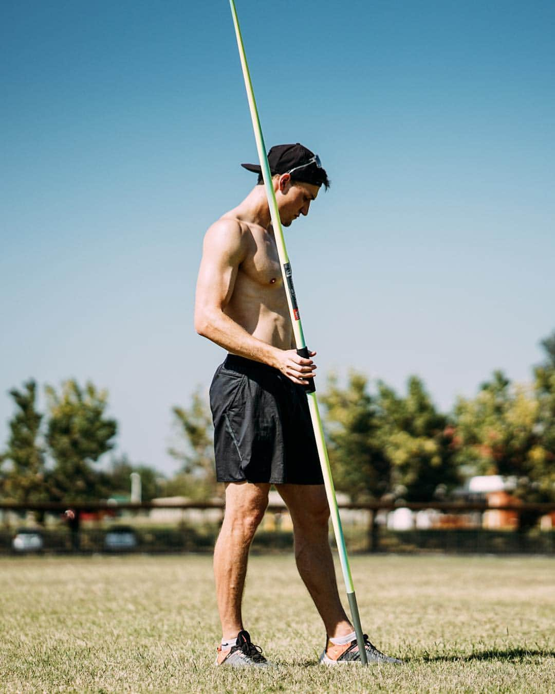 トーマス・レーラーさんのインスタグラム写真 - (トーマス・レーラーInstagram)「Weekend vibes. Throwing. 🌾 #javelin #passion #trackandfield #athletic #valhalla #speer #onfield」4月14日 18時56分 - thomasroehler