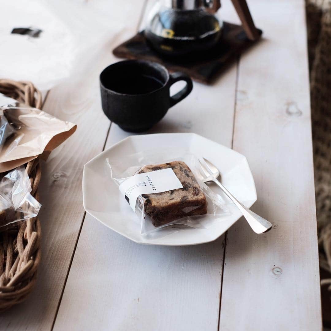 maggydaisyのインスタグラム：「_  OYATUYA.Uさんのお菓子が 食べられるなんて！ どれから頂こうか迷ってしまった✧  #oyatuyau」