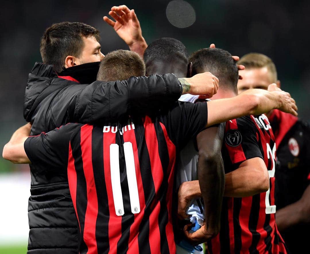 アレッシオ・ロマニョーリのインスタグラム：「+3 💪🏼 #MilanLazio #SanSiro #acmilan #seriea @acmilan @seriea」