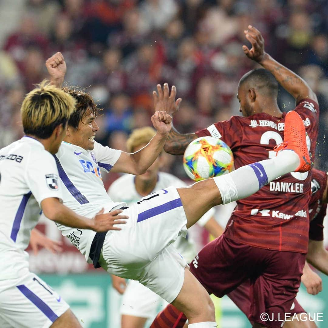 サンフレッチェ広島さんのインスタグラム写真 - (サンフレッチェ広島Instagram)「⚽明治安田生命J1リーグ第7節　試合結果⚽ ヴィッセル神戸　2-4　サンフレッチェ広島 前半：2-1 後半：0-3 ≪得点者≫パトリック、柏好文、渡大生（２）  アウェイゲームながらも、たくさんのご声援ありがとうございました🙌  #パトリック選手 #佐々木翔選手 #柏好文選手 #渡大生選手 #城福浩監督 #sanfrecce #ICHIGAN」4月14日 19時35分 - sanfrecce.official