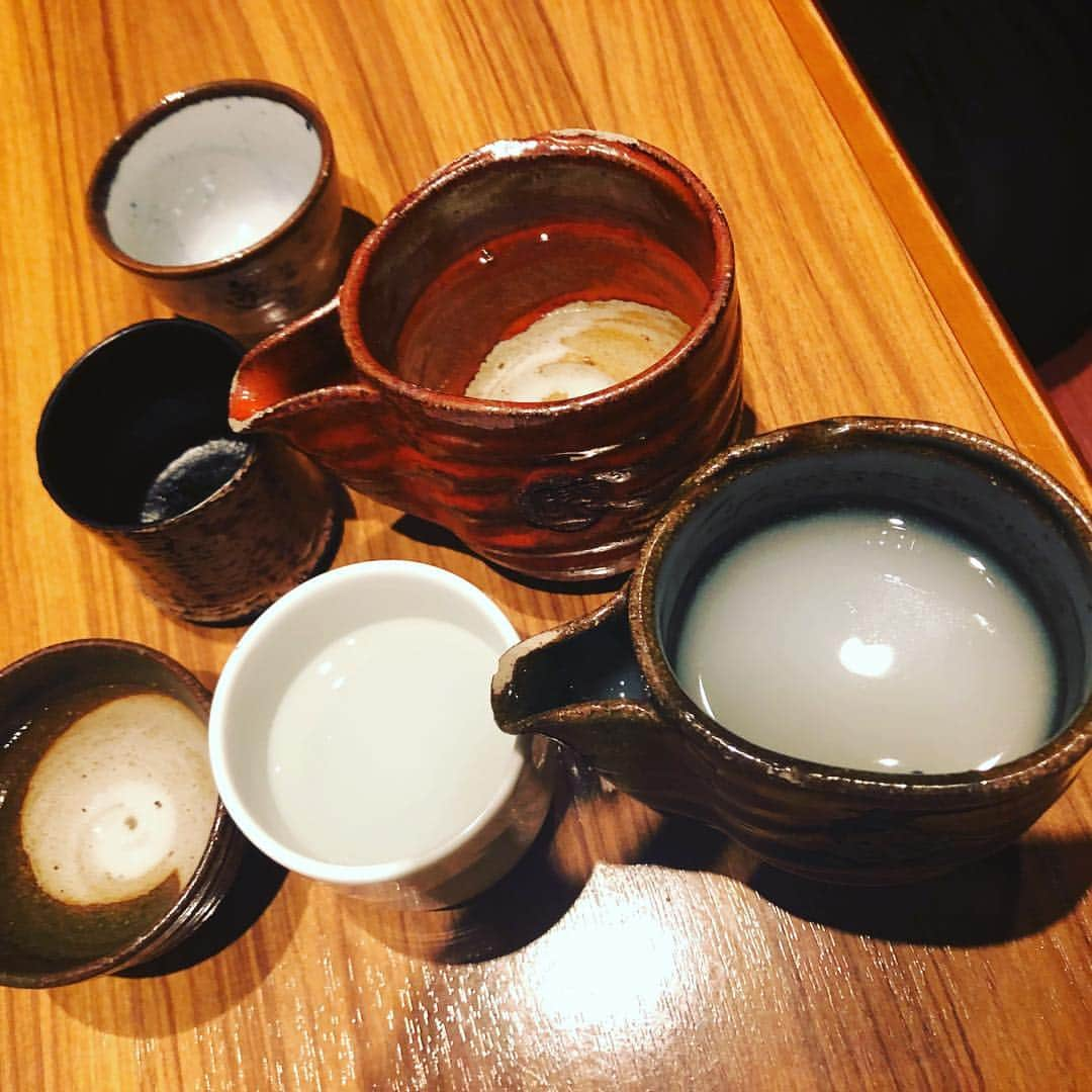 ミズノマリさんのインスタグラム写真 - (ミズノマリInstagram)「本日は日本酒のお勉強★ 飲み比べと言うていで…お酒が進みます。 #日本酒」4月14日 19時39分 - mari_mizuno