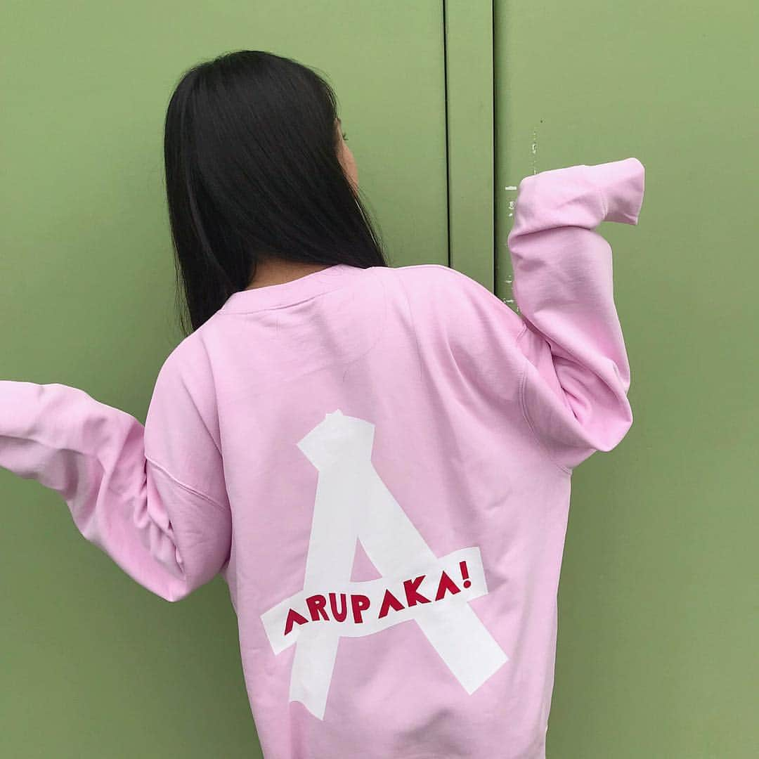 山尾梨奈さんのインスタグラム写真 - (山尾梨奈Instagram)「🦙 #arupaka という架空のアパレルブランドを作りました #code #147cm #低身長コーデ #携帯式コーデ #rudgley」4月14日 19時59分 - yamarina_1210