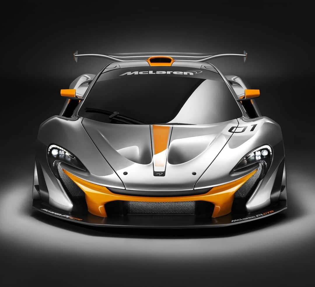 McLaren Automotiveさんのインスタグラム写真 - (McLaren AutomotiveInstagram)「Aerodynamically optimised to offer more extreme performance, the front track of the #McLarenP1GTR was increased by 80mm and boasted a more aggressive GT-style front splitter. #UltimateMonth」4月14日 20時00分 - mclarenauto