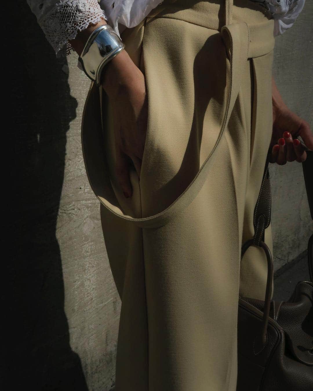 大塚良子さんのインスタグラム写真 - (大塚良子Instagram)「#springmood #detail #fashion #streetwear  #newyork #instafashion」4月14日 12時12分 - ryokokonami