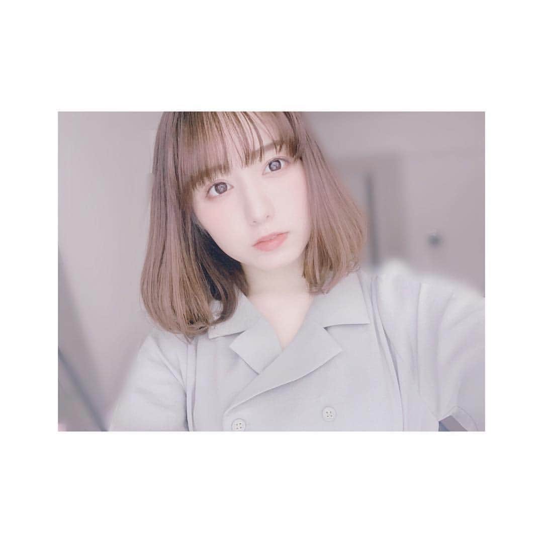 前田美里のインスタグラム：「💭👗 #自撮り#セルフィー #女子力 #アレンジ #ゆるふわ巻き #ショート #hair #hairstyle #selfie #selfiee #selfies #majesticlegon #film #film_jp #instagood #instalike #japanesegirl ##followme #instaphoto」
