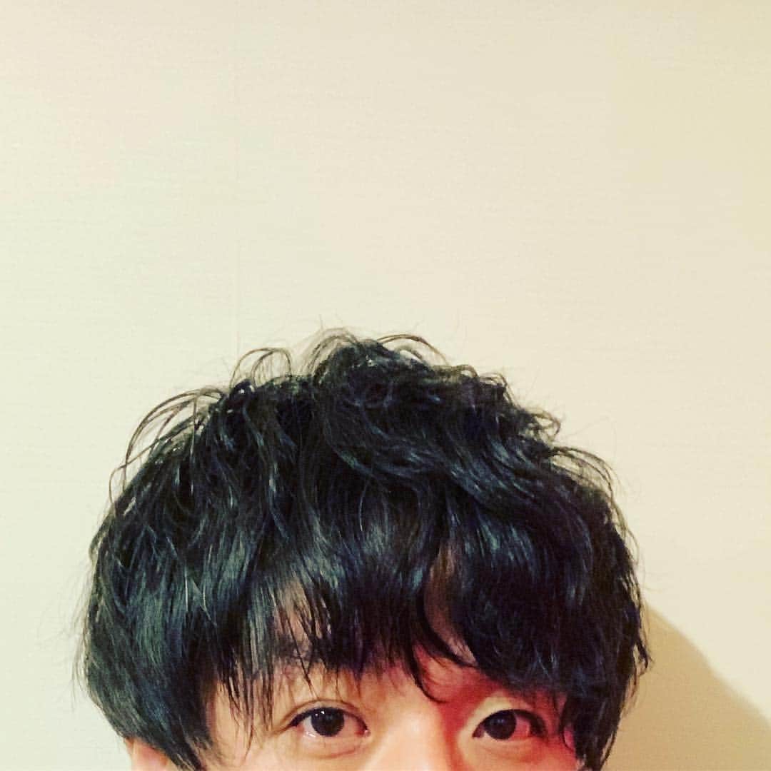 RAM RIDERのインスタグラム：「髪切ったメモ。伸びてた。」