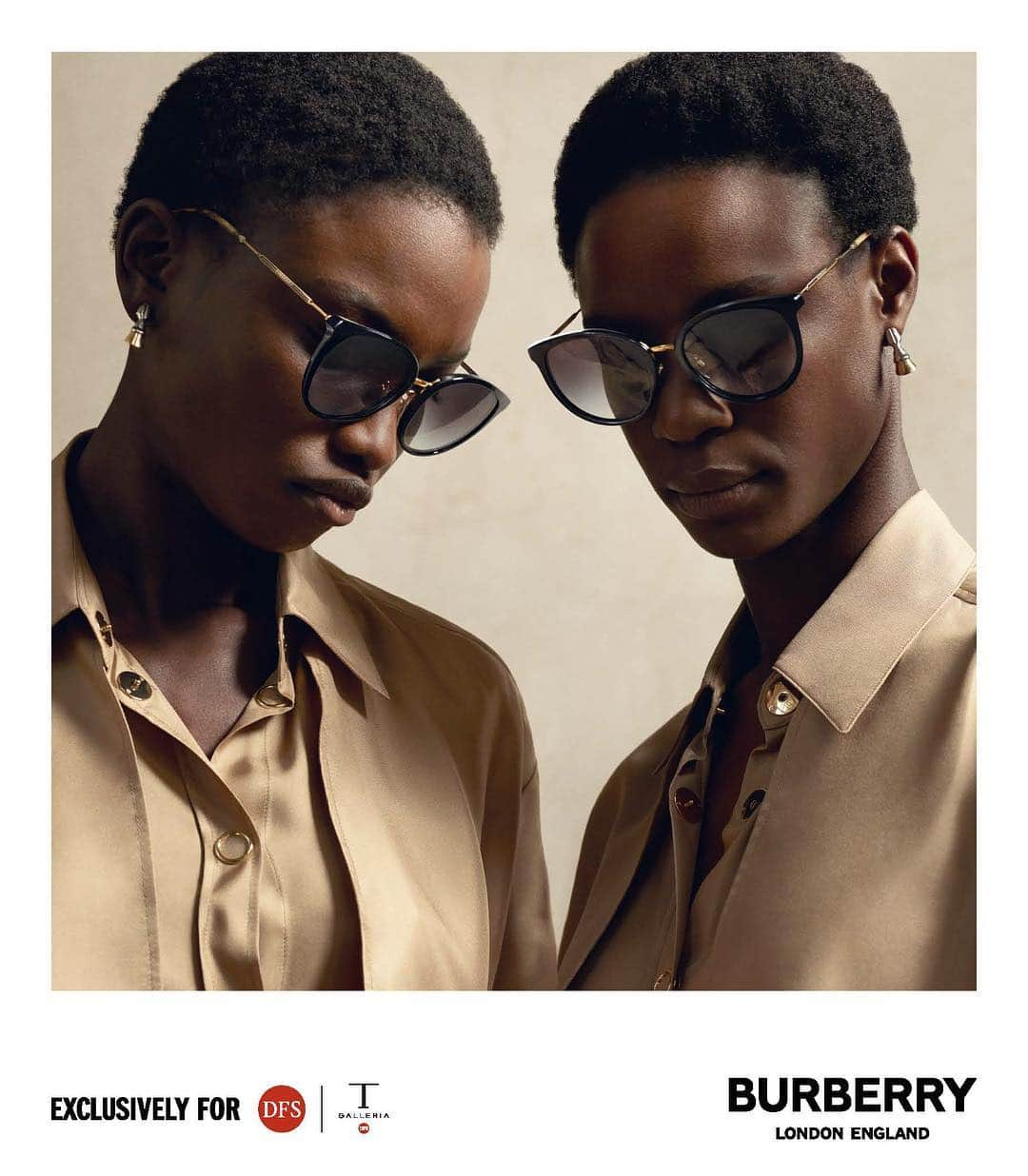 DFS & T Galleriaさんのインスタグラム写真 - (DFS & T GalleriaInstagram)「Discover @burberry 's exclusive new eyewear – a feminine and flattering style highlighted with signature check details, only at DFS. Visit the Burberry Sunglasses pop-up booths in Guam, Hong Kong and Macau during the month of April and update your spring look with the new eyewear today.  #TGalleria // DFS限定呈獻：探索來自 @burberry 的全新太陽眼鏡——帶有女性化而時尚的格紋細節。四月份親臨位於關島、香港及澳門 #T廣場 內的Burberry期間限定店選購，讓你的春日造型更添個性。」4月14日 15時00分 - dfsofficial