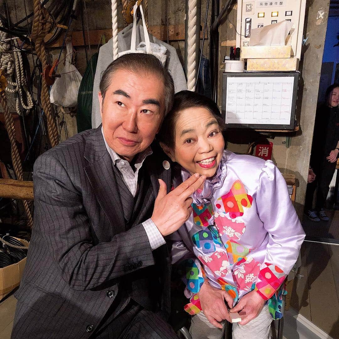 よしもと祇園花月さんのインスタグラム写真 - (よしもと祇園花月Instagram)「貴重な2ショット頂きました📷✨ 本日お出番の桂文枝師匠と今くるよ師匠です‼️‼️ #よしもと祇園花月#祇園花月 #桂文枝 #今くるよ #パンチみつお#まるむし商店東村 #レギュラー #どやさ」4月14日 15時25分 - gionkagetsu