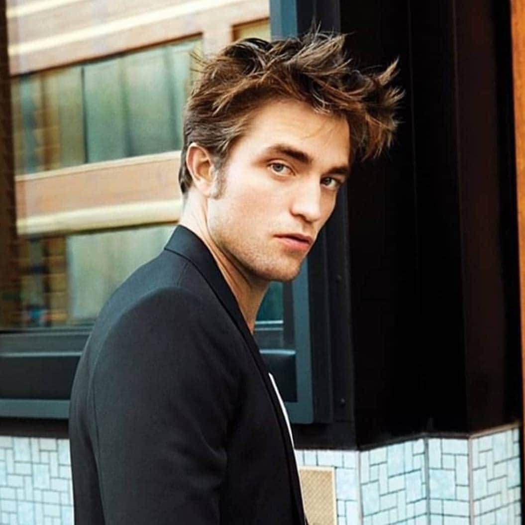 ロバート・パティンソンのインスタグラム：「#robertpattinson」